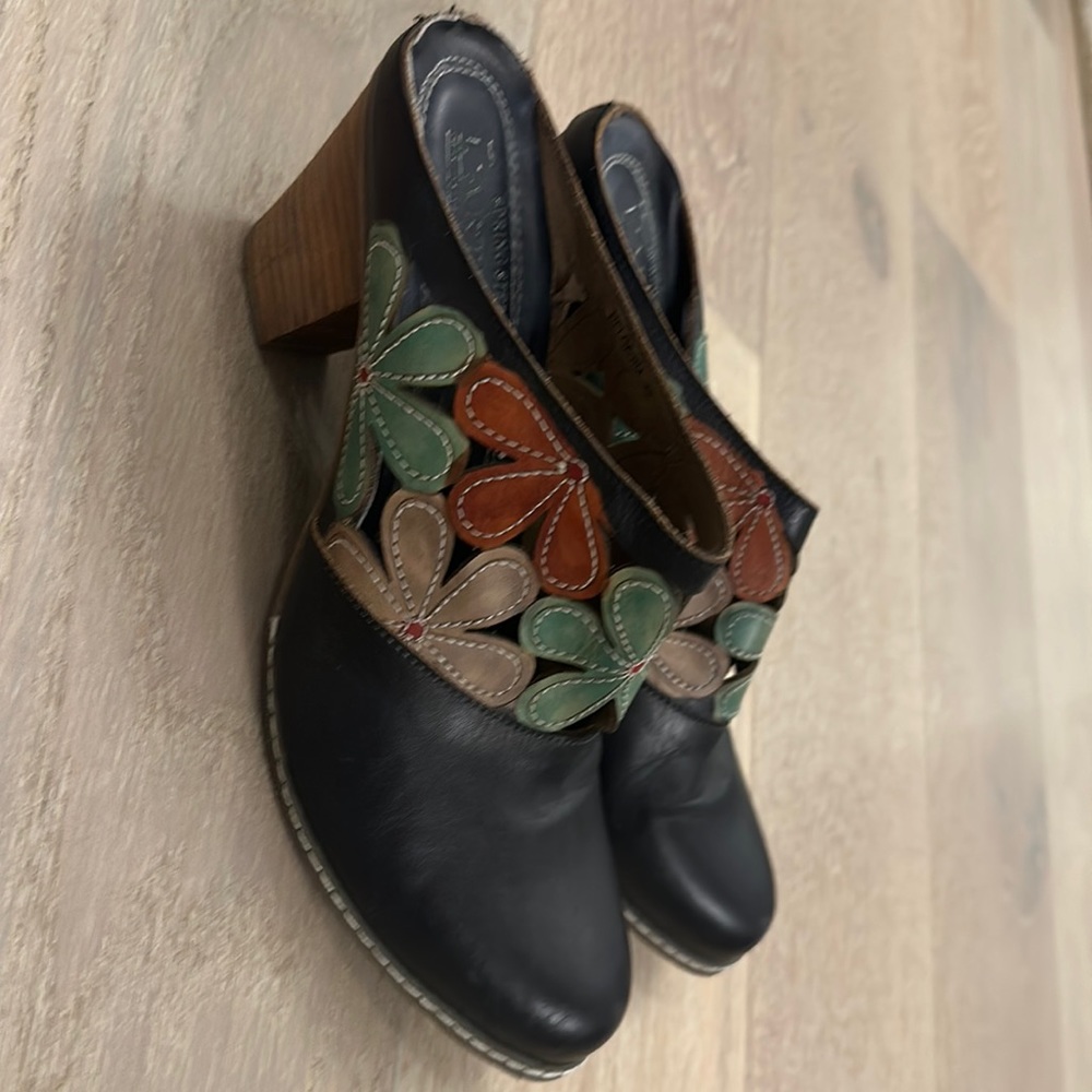 Spring Step L’artiste Slides, Size 42 New - image 1